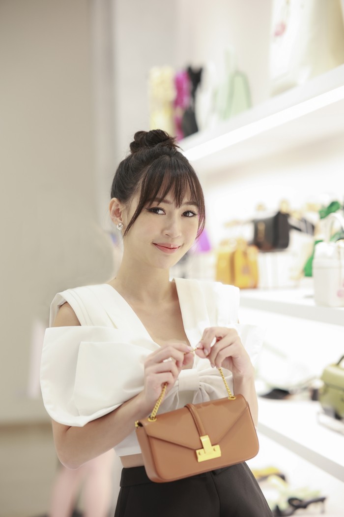 Re-opening Pedro Vincom Bà Triệu thu hút dàn sao nổi tiếng Hà Thành